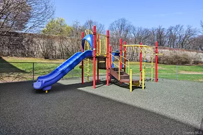 98 Dehaven Drive #2B, Yonkers, NY 10703 - Photo 24