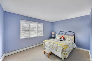 68 Hill Dr, Bohemia, NY 11716 - Photo 20