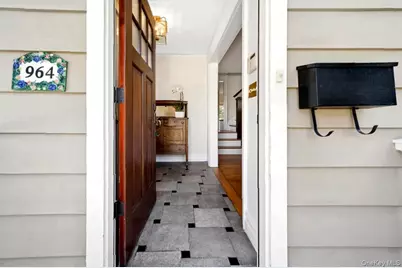 964 Highland Avenue, Pelham, NY 10803 - Photo 6