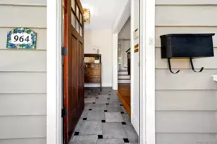 964 Highland Ave, Pelham, NY 10803 - Photo 6