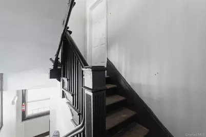 11 Aka 13 Lincoln Terrace, Yonkers, NY 10701 - Photo 14