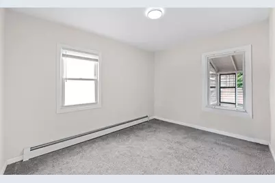 20 Dewitt Street, Valley Stream, NY 11580 - Photo 6