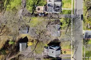 46 S Ireland Pl, Amityville, NY 11701 - Photo 38