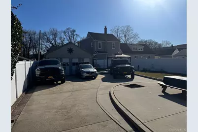 50 Wood Street, Lynbrook, NY 11563 - Photo 6