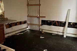 68 State Ave, Wyandanch, NY 11798 - Photo 4