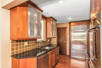 11 Rockhill Road, East Hills, NY 11577 - Photo 12