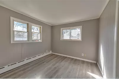 157 Hawthorne Street, Mastic, NY 11950 - Photo 10