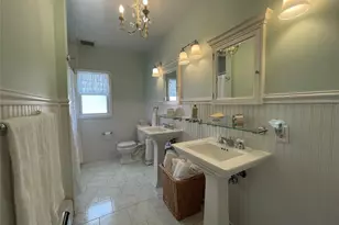 16 W Oak St, Farmingdale, NY 11735 - Photo 30