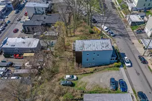 220 Woodland Ave, Yonkers, NY 10703 - Photo 4