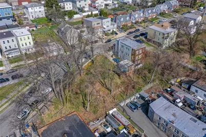 220 Woodland Avenue, Yonkers, NY 10703 - Photo 6