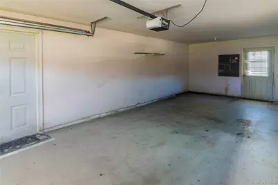 19 Biscayne Blvd, Poughkeepsie, NY 12603 - Photo 44