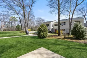 24 Richmond Blvd, Ronkonkoma, NY 11779 - Photo 28