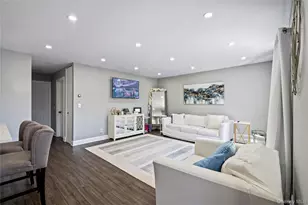 24 Richmond Blvd, Ronkonkoma, NY 11779 - Photo 2