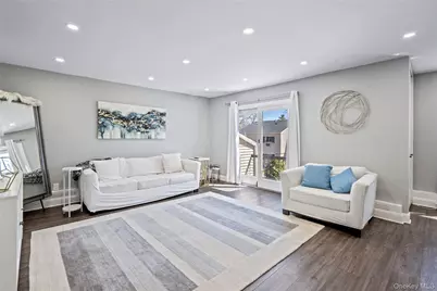 24 Richmond Boulevard #4B, Ronkonkoma, NY 11779 - Photo 12