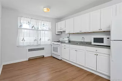 39 Carpenter Avenue #A, Mount Kisco, NY 10549 - Photo 12