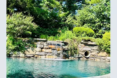 9 Earle Drive, Muttontown, NY 11791 - Photo 26