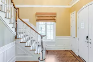 9 Earle Dr, Muttontown, NY 11791 - Photo 4