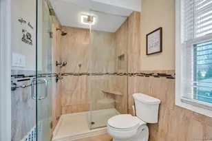 88-35 193rd St, Hollis, NY 11423 - Photo 20