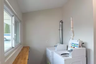 669 Broadway 9W, Ulster Park, NY 12487 - Photo 8