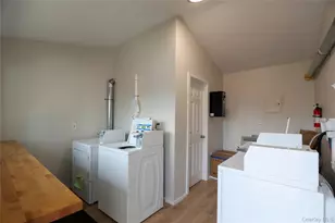 669 Broadway 9W, Ulster Park, NY 12487 - Photo 10