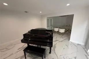 1903 Bergen St, Bellmore, NY 11710 - Photo 4