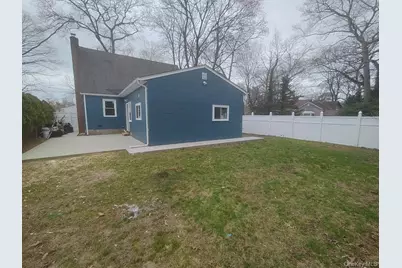 15 Ketcham Place, Melville, NY 11747 - Photo 16