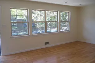 13-31 209th St, Bayside, NY 11360 - Photo 4