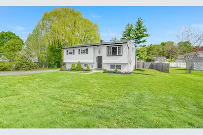 159 Delavergne Avenue, Wappingers Falls, NY 12590 - Photo 2