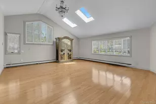 9 Concord Dr, Northport, NY 11768 - Photo 18