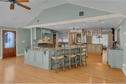 9 Concord Drive, Northport, NY 11768 - Photo 10