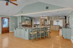 9 Concord Dr, Northport, NY 11768 - Photo 10