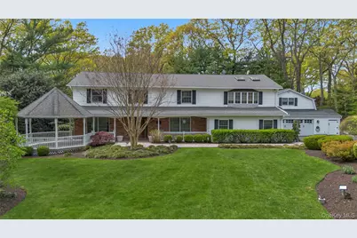 9 Concord Drive, Northport, NY 11768 - Photo 2