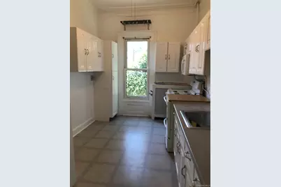 128 Lakeview Avenue, Valhalla, NY 10595 - Photo 6