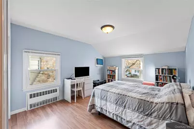 170 Woodbine Avenue, Merrick, NY 11566 - Photo 18