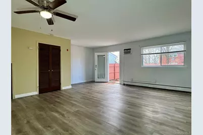 64 Patio Road, Middletown, NY 10941 - Photo 8