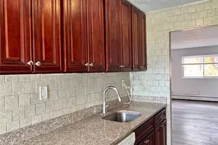 64 Patio Rd, Middletown, NY 10941 - Photo 4