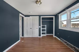 91 Elzey Ave, Elmont, NY 11003 - Photo 16