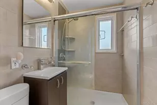69-27 218th St, Bayside, NY 11364 - Photo 10