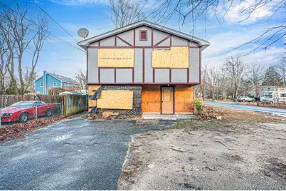 53 Hounslow Road, Shirley, NY 11967 - Photo 2