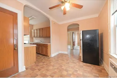 88-59 82nd Avenue, Glendale, NY 11385 - Photo 12