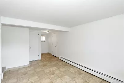 72 Woolsey Avenue, Glen Cove, NY 11542 - Photo 24