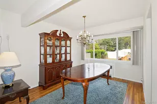 72 Woolsey Ave, Glen Cove, NY 11542 - Photo 10