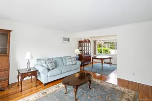 72 Woolsey Ave, Glen Cove, NY 11542 - Photo 6