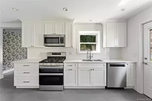 18 Wellyn Rd, Bronxville, NY 10708 - Photo 10