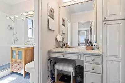 360 Westchester Avenue #522, Port Chester, NY 10573 - Photo 8