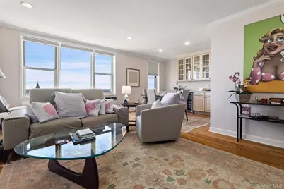 360 Westchester Avenue #522, Port Chester, NY 10573 - Photo 2