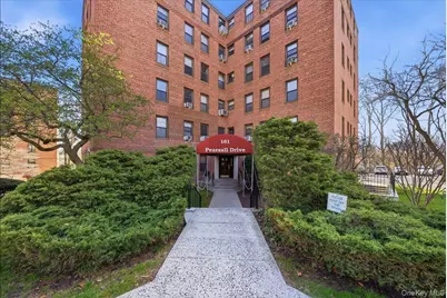 161 Pearsall Drive #2B, Mount Vernon, NY 10552 - Photo 1