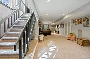 114 The Crescent, Roslyn Heights, NY 11577 - Photo 28