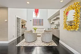 114 The Crescent, Roslyn Heights, NY 11577 - Photo 4