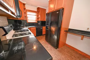 168 Hendrickson Ave, Valley Stream, NY 11580 - Photo 6